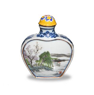 Chinese Famille Rose Snuff Bottle, 18-19th Century