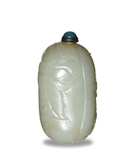 Chinese Jade Melon-Form Snuff Bottle, 18-19th Century