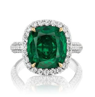 6.99ct Emerald And 1.60ct Diamond Ring