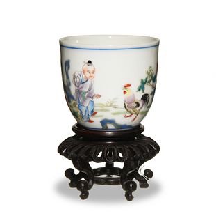 Chinese Famille Rose Cup, Qianlong Mark, 19th Century