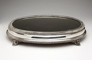 A silver-plated mirrored plateau