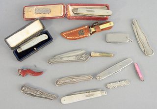 Collection of 14 jackknives, silver, mother of pearl.