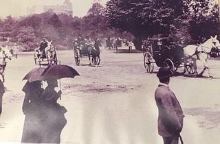 1900 Central Park Mall Photo