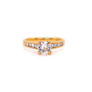 18k Gold Diamonds Engagement Ring
