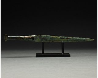 WESTERN ASIATIC LURISTAN DAGGER WITH HANDLE