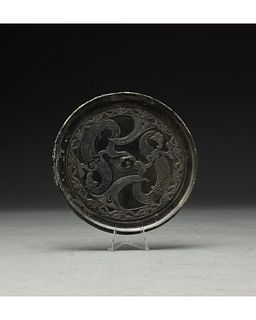 CHINESE TANG DYNASTY BRONZE MIRROR WITH DRAGONS