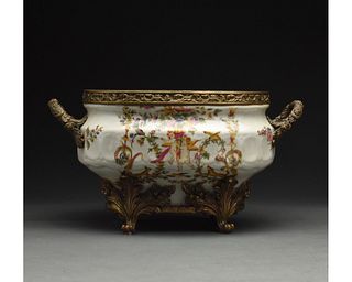 Jardinière decorated with birds, putti and floral motifs 
