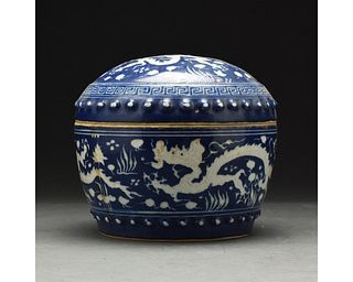 A BLUE AND WHITE JAR AND COVER, CHINA
