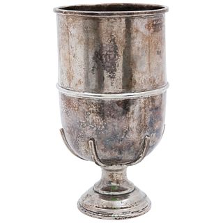 Deposit, Mexico, 19th century, Silver cup with circular base