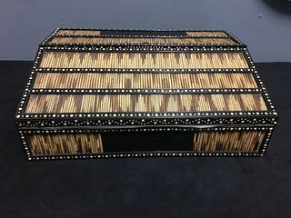 19TH CENTURY ANGLO-INDIAN PORCUPINE QUILL CAMPAIGN OR LAP DESK