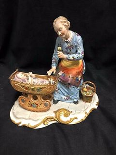 VINTAGE ITALIAN CAPODIMONTE FIGURINE OF A MOTHER/GRANDMOTHER ROCKING HER BABY