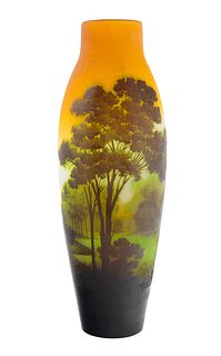 A LARGE GALLE CAMEO GLASS 'SUMMER LANDSCAPE' VASE, CIRCA 1920