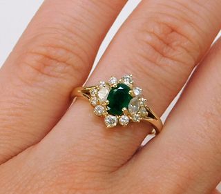 14K Gold Emerald & Diamond Lady's Cocktail Ring