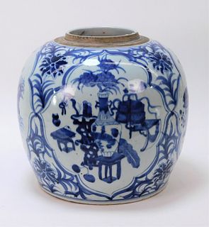 Large Chinese Blue and White Porcelain Ginger Jar
