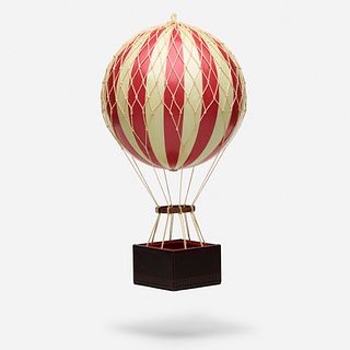 Louis Vuitton, Hot Air Balloon window display