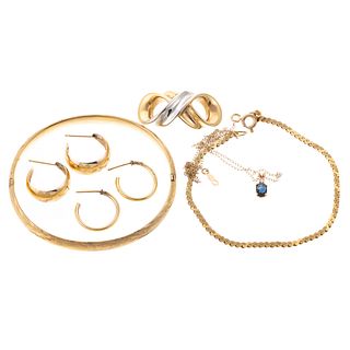 A Collection of 14K Yellow Gold Jewelry