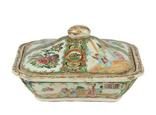 Chinese Rose Medallion Covered Container with Lid