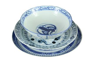 (3) Canton Blue & White Bowls and Plate