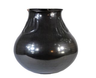 Alton Komalestewa (b.1959) Blackware Jar