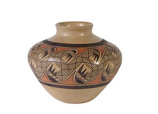 Neva P. Nampeyo (b. 1947) Hopi Pottery Bowl