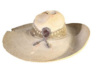 Antique Pigalle Sombrero