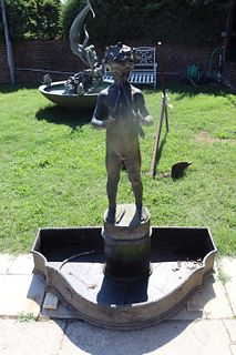 Antique Lead Pan On Stand Fountain With Basin.