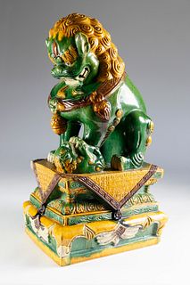 Chinese Ceramic Foo Lion and Cub