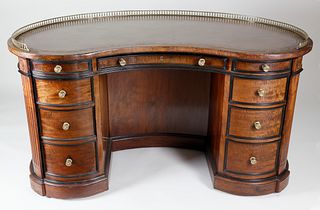 Gillow & Co. of London Ebonized Figured Mahogany Kidney Shaped Kneehole Desk, 19th Century