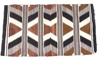 Navajo Old Crystal Pattern Rug c. 1900-