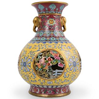 Modular Famille Rose Porcelain Vase
