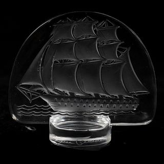 Lalique Crystal "Intaglio" Paperweight