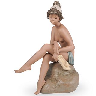 Lladro "Daydreamer" Large Matte Porcelain Figurine