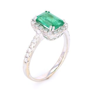 Beautiful Emerald & Diamond Antique Style 18K Ring