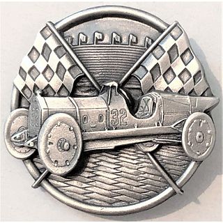 A BATTERSEA PEWTER FACE SHANK BUTTON WITH A CAR