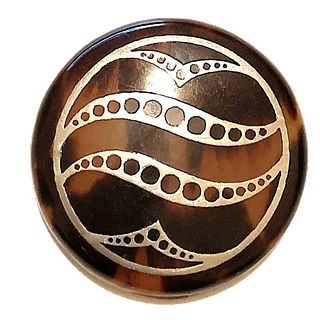 A 19TH CENTURY SILVER INLAYED TORTOISE SHELL BUTTON