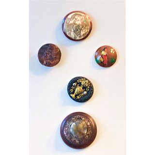 A GROUP OF FIVE WOOD DIV. 1 AND DIV. 3 BUTTONS