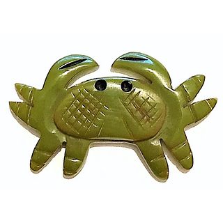 ONE DIV. 3 REALISTIC CHUNKY BAKELITE BUTTON CRAB