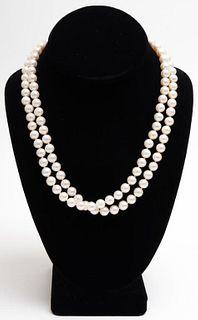 Vintage 14K White Gold Clasp Pearl Necklace