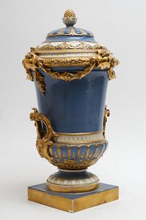 Capodimonte Porcelain Covered Mantel Urn