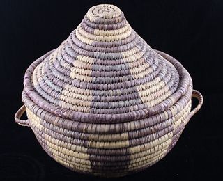 Large Papago Hand Woven Coil Basket w/ Lid