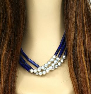 22k Yellow Gold Lapis & Pearls Necklace