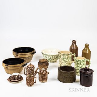 Seventeen Spongeware and Stoneware Table Items