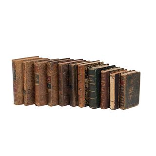 11 Libros del Siglo XIX. Consta de:  a) Lemaire. M. H. Chefs - D'Ouvre de Morale. Paris: Ledentu, Libraire, 1820. Tomo 2.