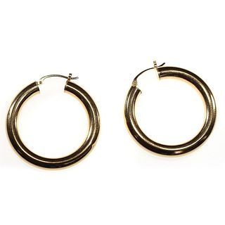 Pair of 18k gold polished hollow hoop earrings