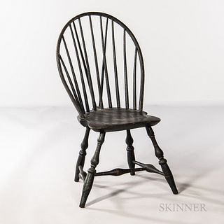 Black-painted Braced Bow-back Windsor Chair