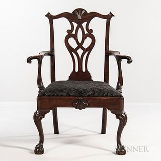 Chippendale Shell-carved Walnut Armchair