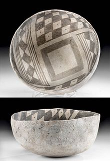 Anasazi Black on White Pottery Bowl