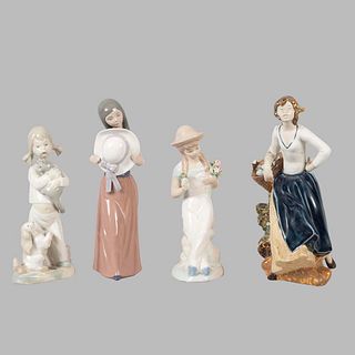 Lote de 4 figuras decorativas. Diferentes orígenes y diseños. Siglo XX Elaboradas en porcelana. Acabado brillante, gres y mate.
