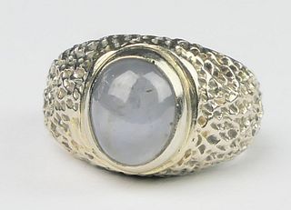 GENTS 14K W. GOLD CABOCHON BLUE STAR SAPPHIRE RING