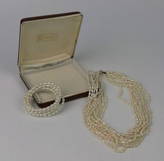 LOVELY MAJORCA BAROQUE PEARL SUITE 14KT GOLD CLASP